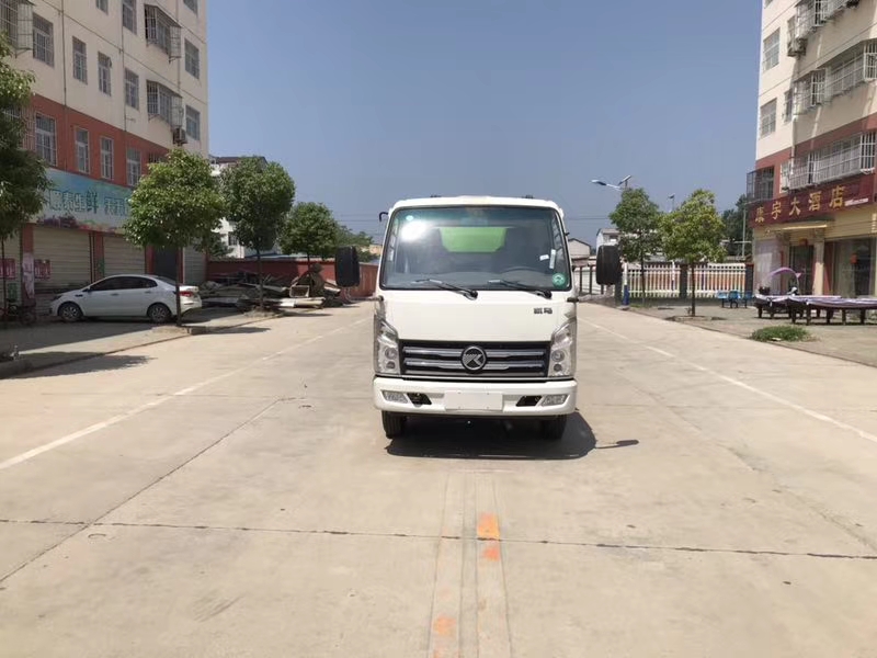 2方凱馬餐廚垃圾車圖片2